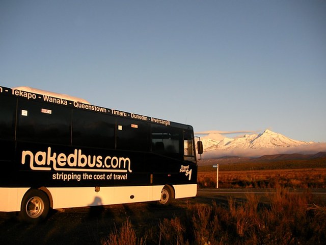 Naked bus, compañía de autobús de Nueva Zelanda